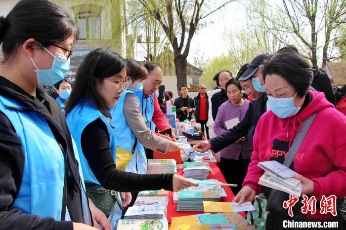 資料圖：山東省文旅廳組織文旅企業(yè)舉行文旅服務(wù)群眾相關(guān)活動?！≮w曉 攝