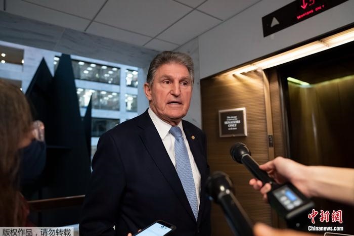 資料圖：美國民主黨籍參議員曼欽。