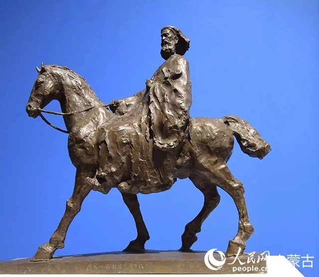 吳為山作品《馬可波羅》。人民網(wǎng)記者 富麗娟攝