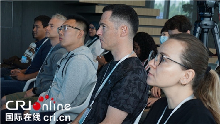 啟動(dòng)儀式現(xiàn)場(chǎng)。賈親親 攝