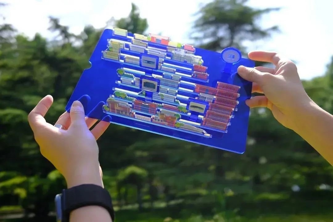 北京工業(yè)大學新版錄取通知書。校方供圖