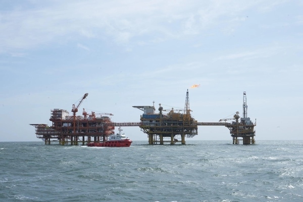 墾利6-1油田海上施工現(xiàn)場。受訪者供圖