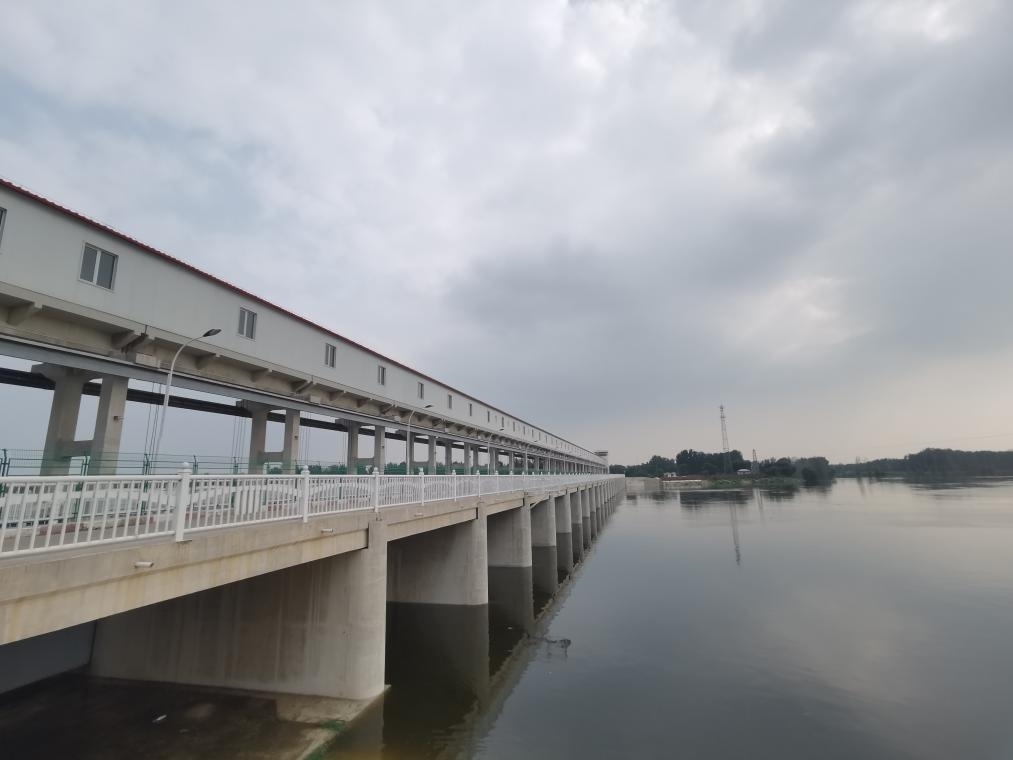 圖為獨流減河進洪南閘。新華社記者 劉惟真 攝