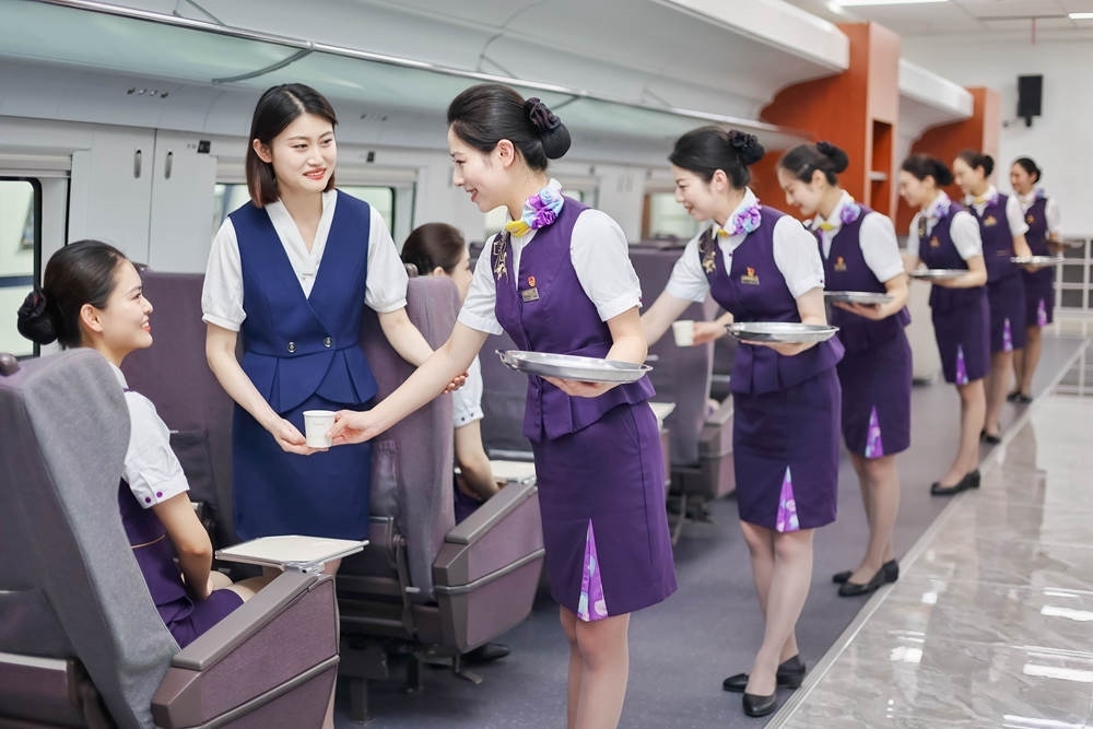 形象儀態(tài)塑造。