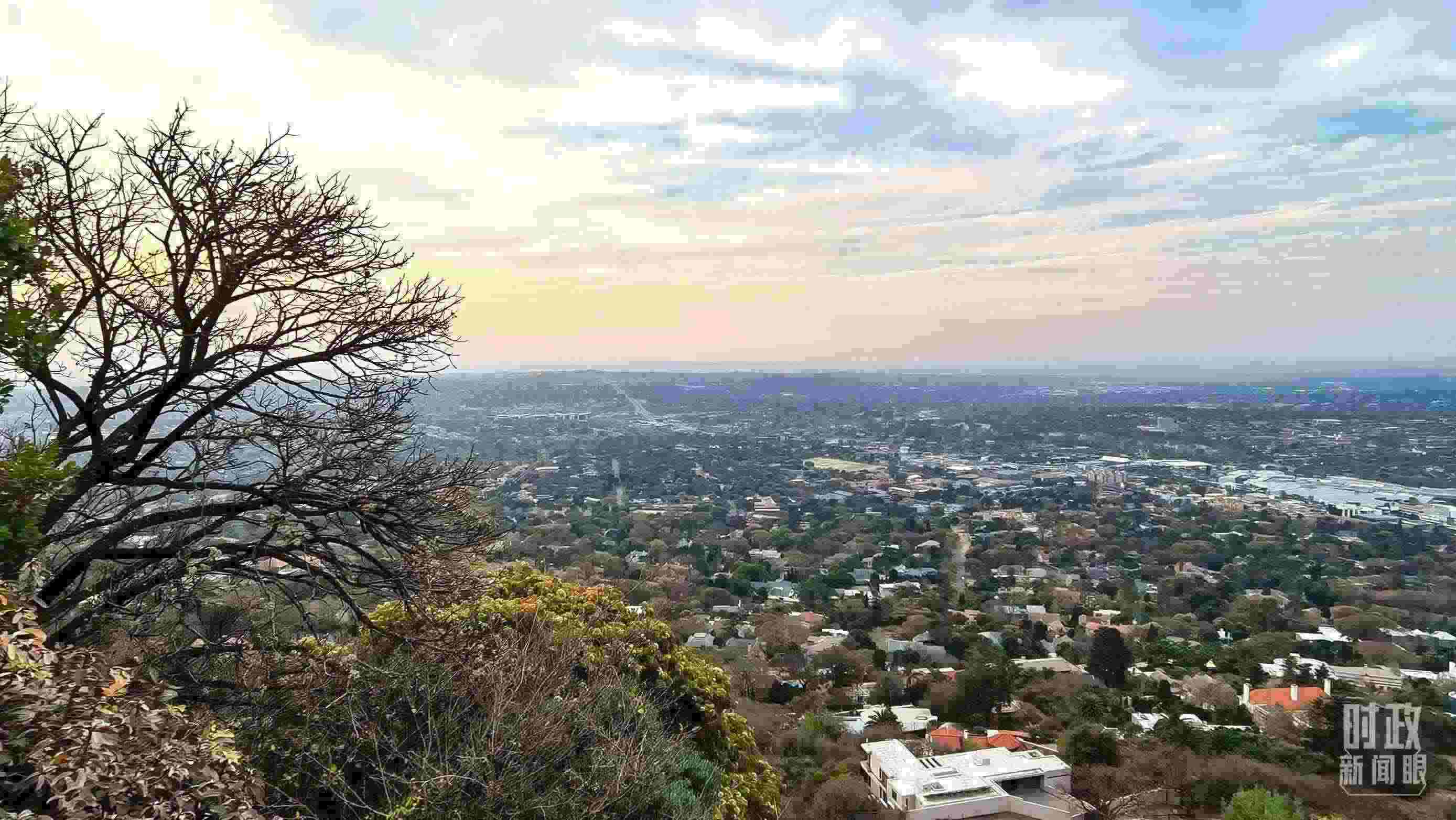 △南非約翰內(nèi)斯堡。（總臺央視記者韓銳拍攝）