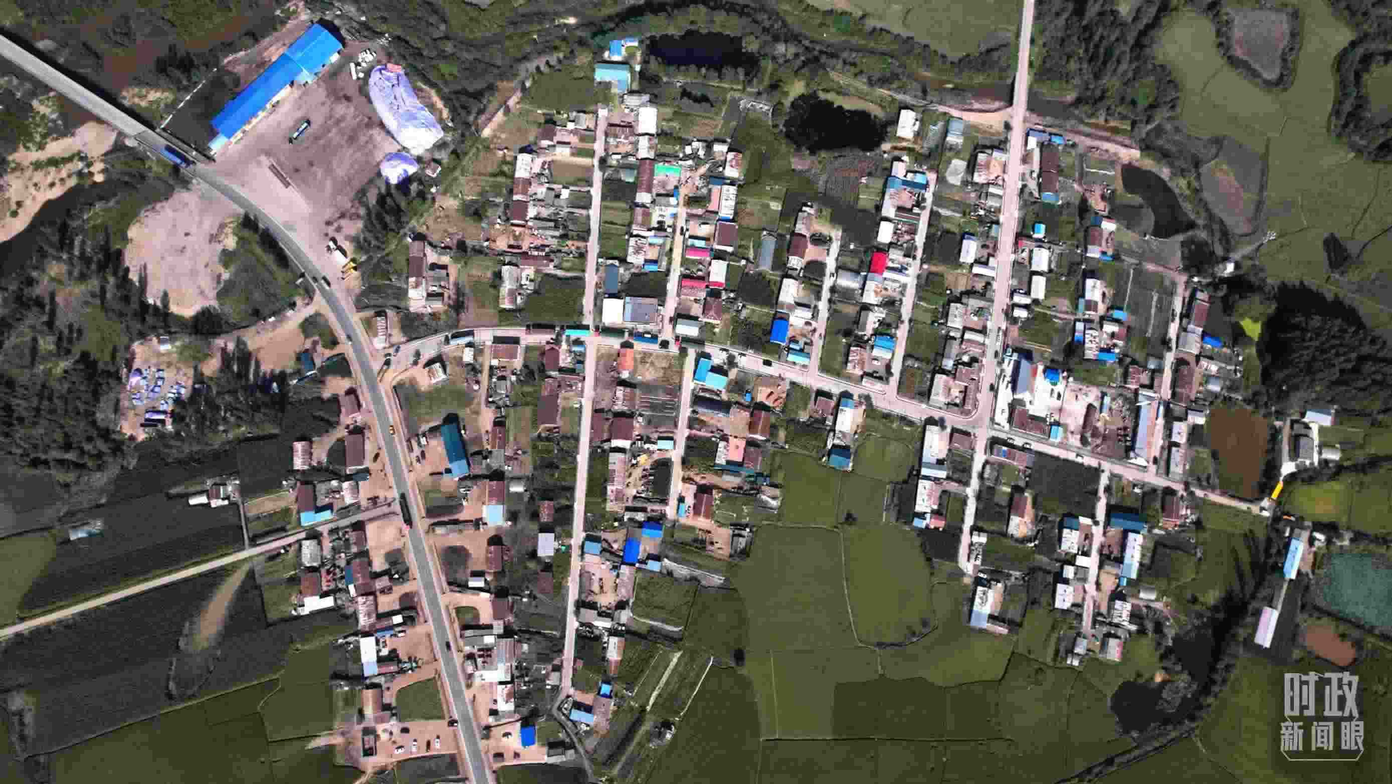 △9月7日，龍王廟村航拍。（總臺(tái)國(guó)廣記者李晉拍攝）