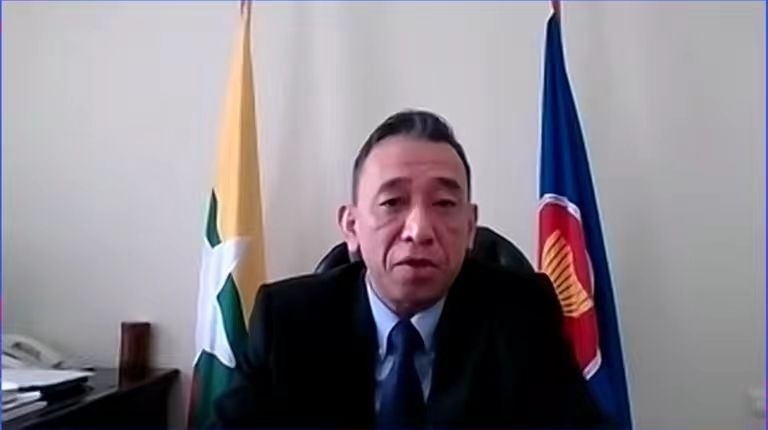 昂苗敏致辭。中國駐東盟使團(tuán)供圖