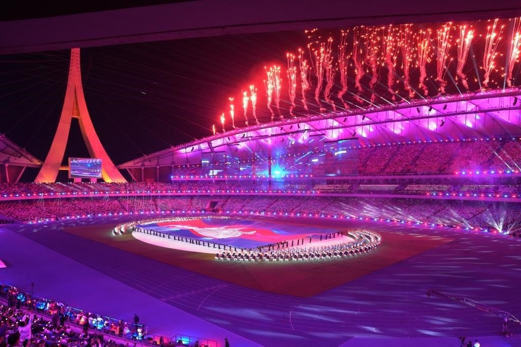 5月5日，第32屆東南亞運(yùn)動(dòng)會(huì)在柬埔寨首都金邊的國(guó)家體育場(chǎng)開(kāi)幕。