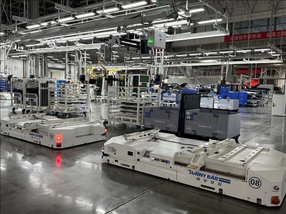 新能源汽車智能生產(chǎn)線。人民網(wǎng) 王紹紹攝