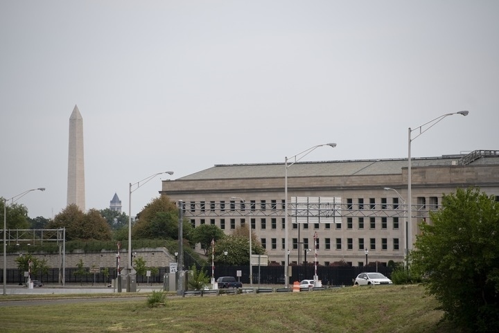 這是2021年8月3日在美國弗吉尼亞州阿靈頓拍攝的美國國防部所在地五角大樓。新華社記者劉杰攝