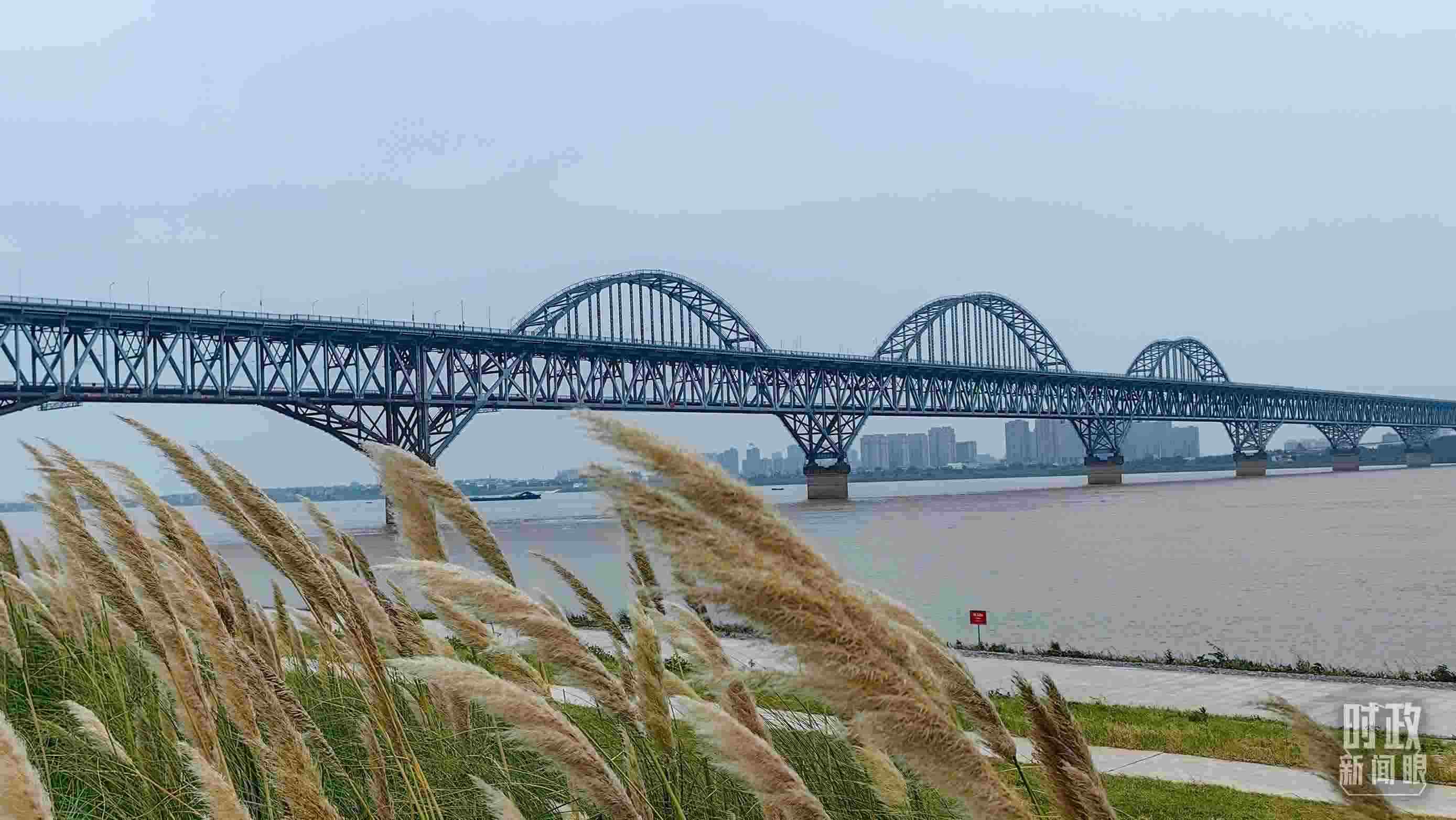 △長(zhǎng)江國(guó)家文化公園九江城區(qū)段。（總臺(tái)央視記者段德文拍攝）