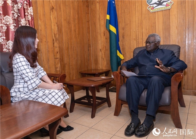 2023年9月14日，所羅門群島總理梅納西·索加瓦雷在首都霍尼亞拉接受人民網(wǎng)記者專訪。人民網(wǎng) 賀吉攝