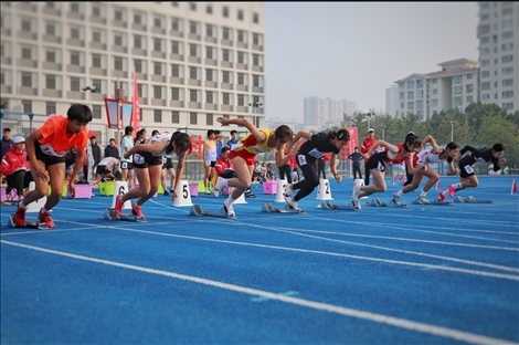 第59屆北京市中學生田徑運動會暨北京學生金奧運動隊田徑運動會。北京市教委供圖
