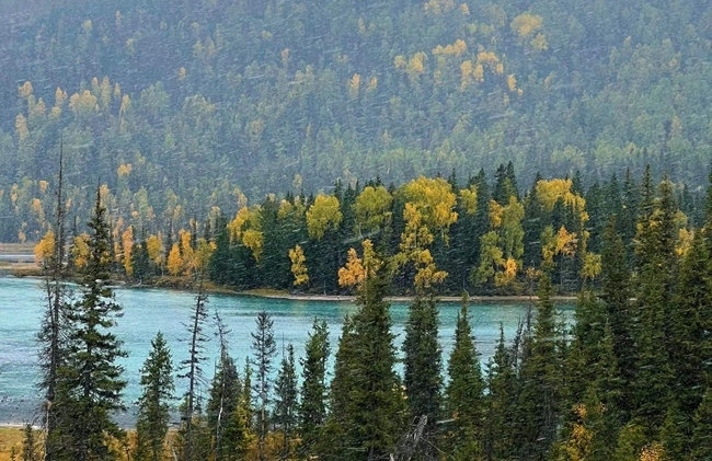 禾木景區(qū)。中國鐵路烏魯木齊局集團有限公司供圖