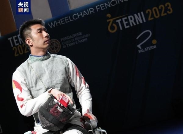 黃曉連、孫剛擔(dān)任杭州亞殘運(yùn)會(huì)開幕式中國(guó)代表團(tuán)旗手