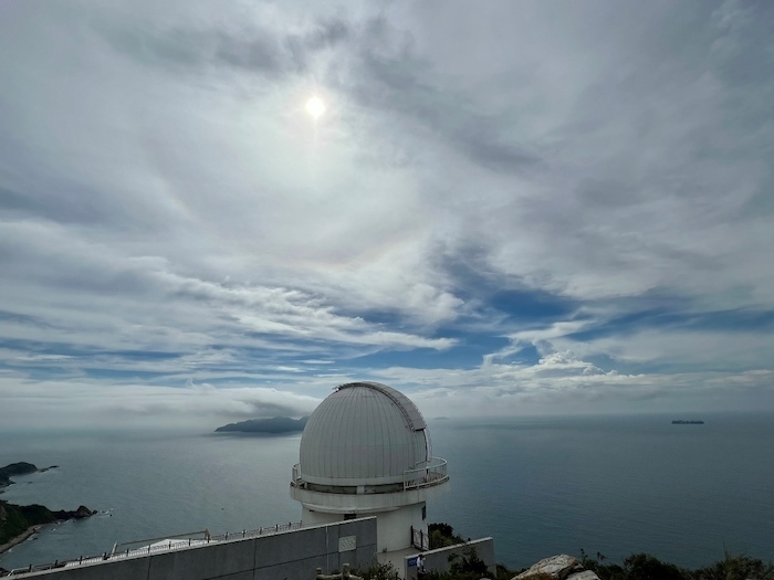 天文樓太陽(yáng)望遠(yuǎn)鏡圓頂。人民網(wǎng)高清揚(yáng)攝