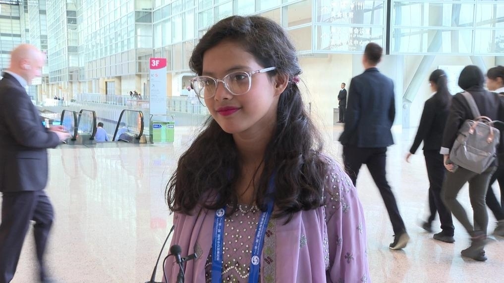 阿里法·沁在參加第三屆“一帶一路”國際合作高峰論壇民心相通專題論壇后接受記者采訪。