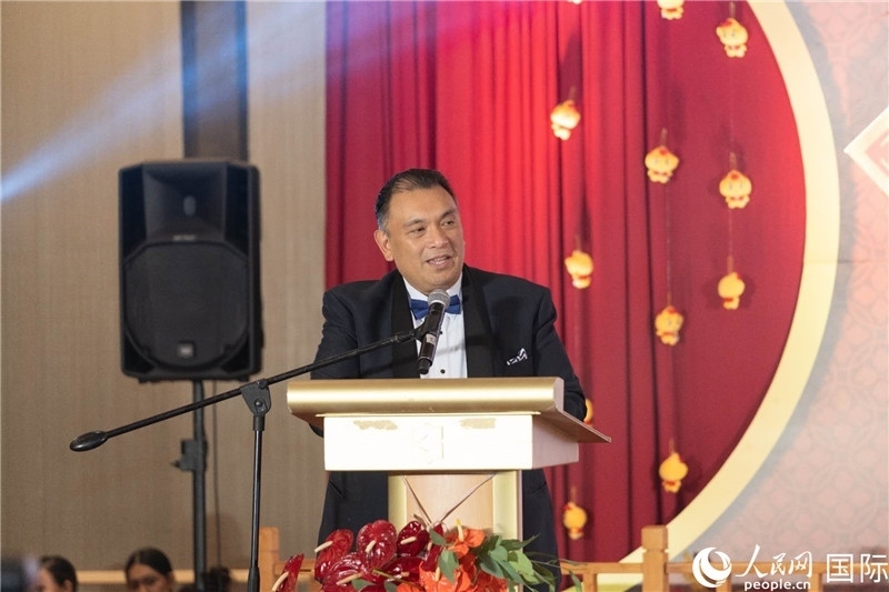 菲外交部副部長多明戈出席年會并致辭。人民網(wǎng)記者樊帆 攝