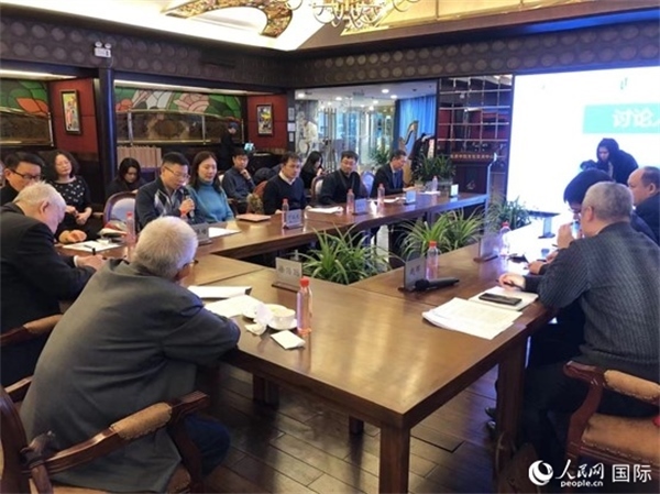 與會專家學(xué)者就拉美局勢和中拉關(guān)系展開討論。人民網(wǎng)記者 趙健攝