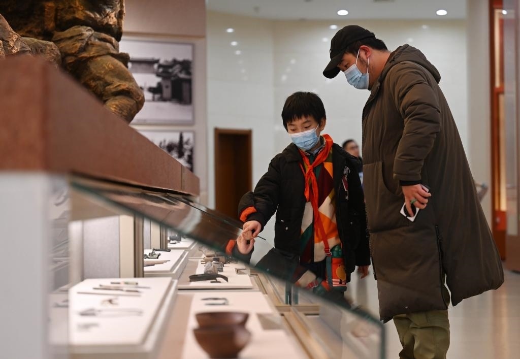 2024年1月29日，市民在平津戰(zhàn)役紀(jì)念館參觀(guān)。