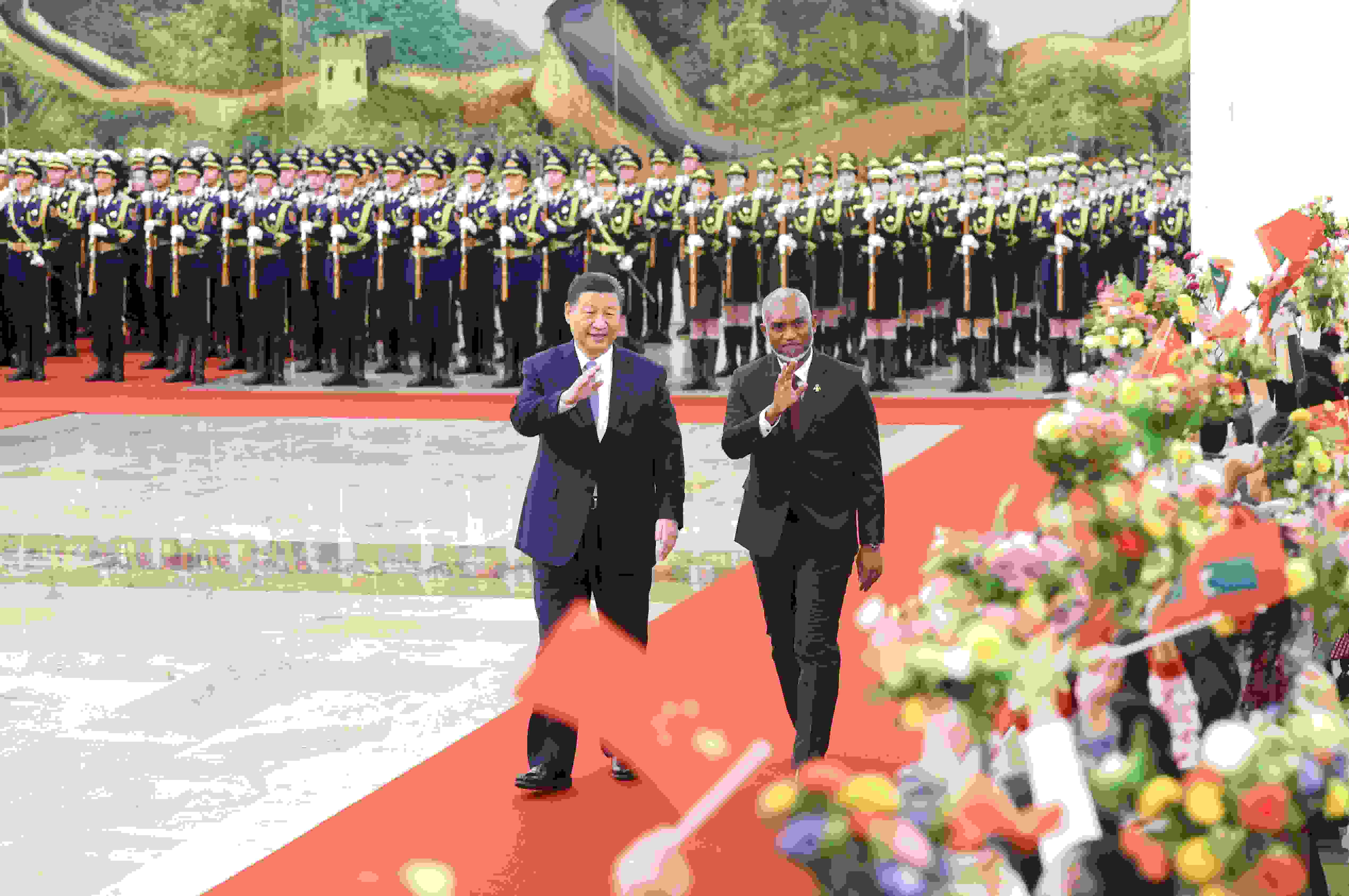 △2024年1月10日下午，國家主席習(xí)近平在北京人民大會堂同來華進(jìn)行國事訪問的馬爾代夫總統(tǒng)穆伊茲舉行會談。會談前，習(xí)近平主席在人民大會堂北大廳為穆伊茲總統(tǒng)舉行歡迎儀式。