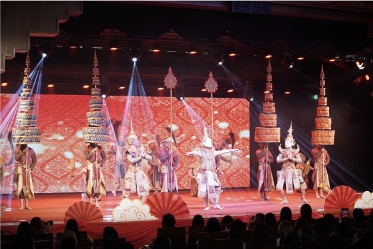 圖為2024“歡樂春節(jié)”中泰互致新春賀辭活動現(xiàn)場。 中國駐泰國大使館文化處供圖