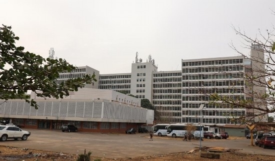 中塞友誼大廈。