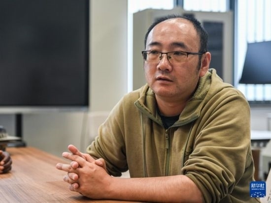 2月15日，在亞的斯亞貝巴的埃塞俄比亞聯(lián)邦職業(yè)技術(shù)培訓(xùn)學(xué)院，魯班工坊中方負責人江絳接受新華社采訪。