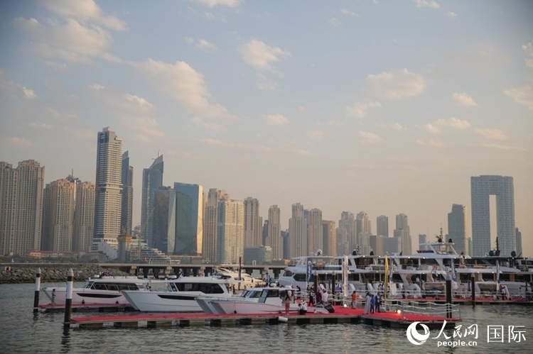 游艇展場(chǎng)景。人民網(wǎng) 塔里克·易卜拉欣攝