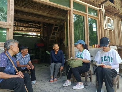 △ 2022年7月，華中師范大學(xué)生命科學(xué)學(xué)院鄉(xiāng)村振興之旅暑期實(shí)踐隊(duì)赴湖北省恩施市宣恩縣長潭河侗族鄉(xiāng)開展“生態(tài)文明助力鄉(xiāng)村振興”暑期社會實(shí)踐活動。