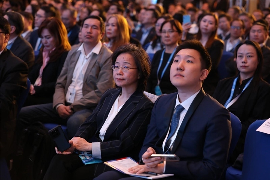 沈敏娟大使出席論壇。蒙政府官網(wǎng)供圖