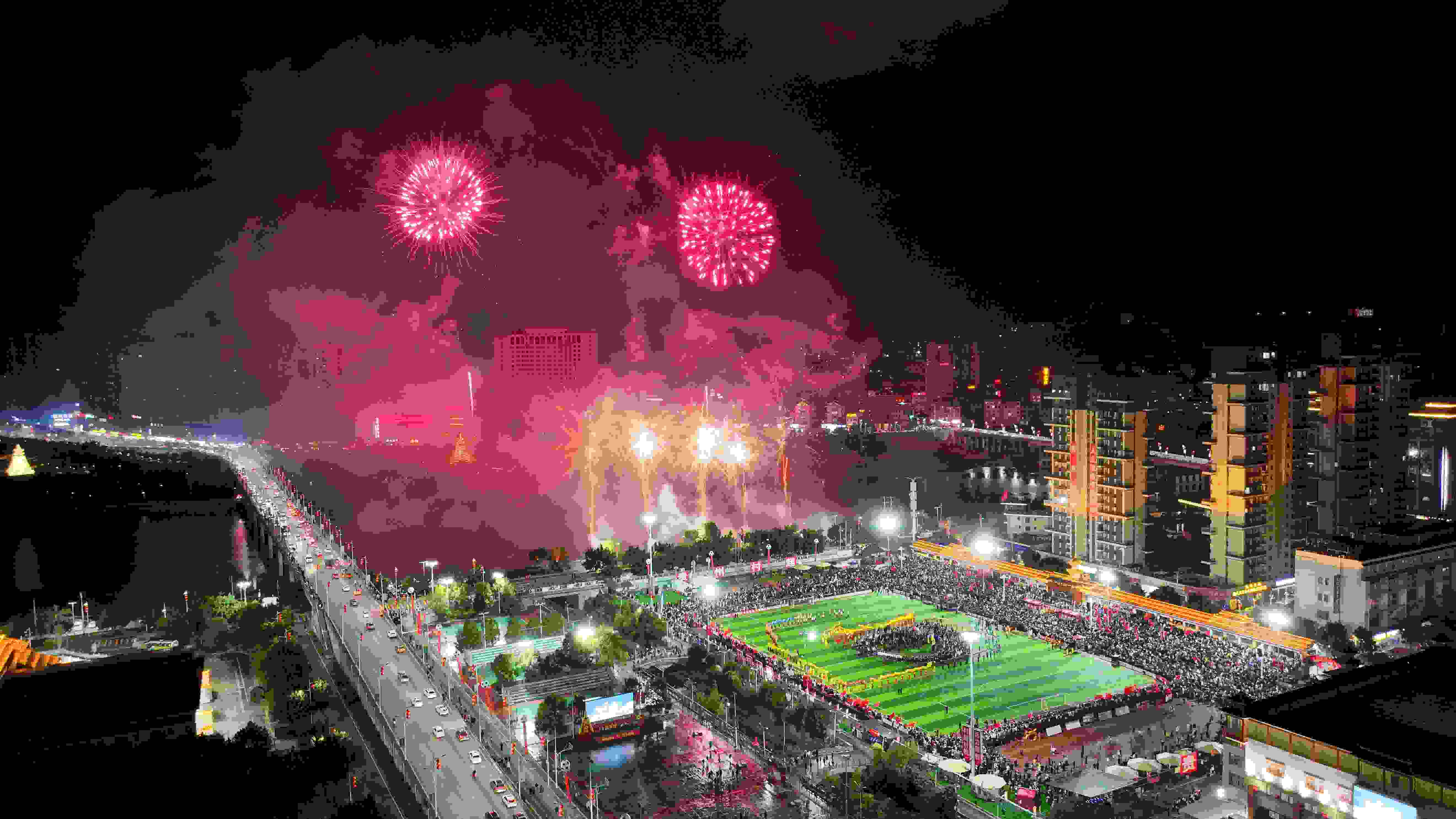 貴州榕江“村超”現(xiàn)場(chǎng)。韋貴金 攝