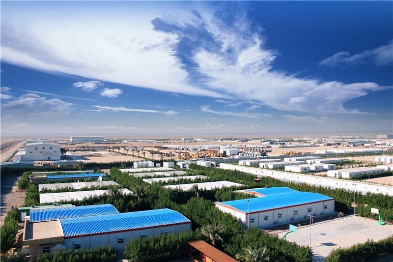 圖為中石油管道局伊拉克魯邁拉項(xiàng)目營地，中石油管道局供圖