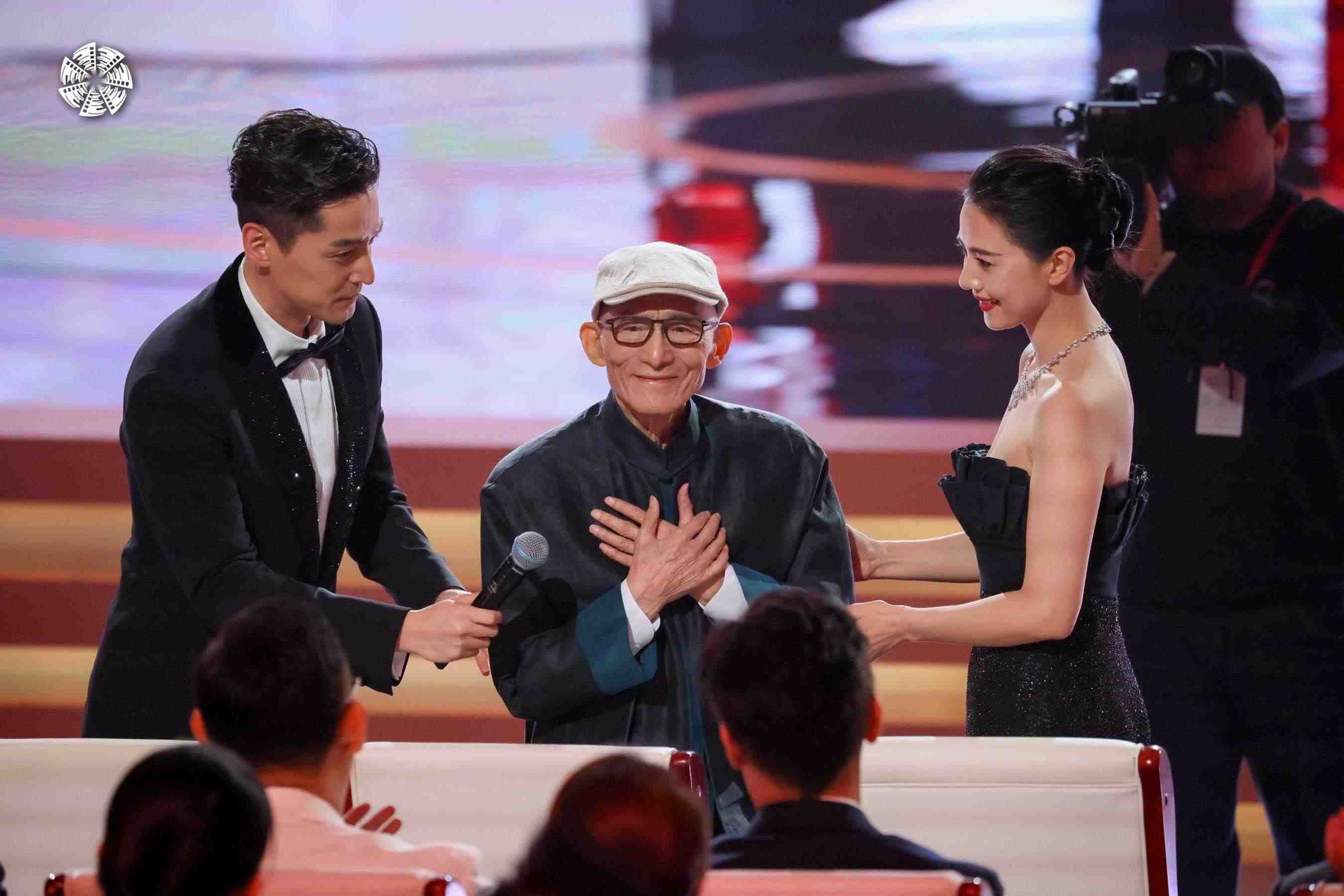 從左到右依次為演員胡歌，演員游本昌，演員高圓圓。主辦方供圖