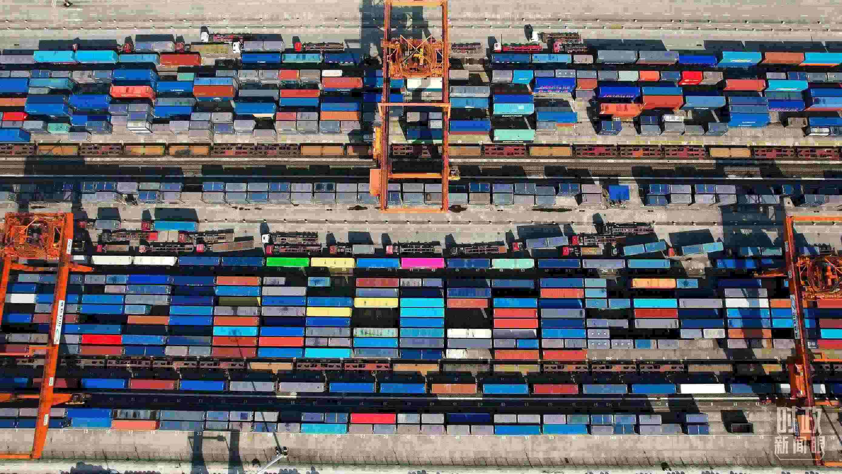 △重慶國(guó)際物流樞紐園區(qū)。（總臺(tái)央視記者范凱拍攝）