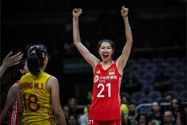 吳夢潔慶祝得分。圖片來源：國際排聯(lián)