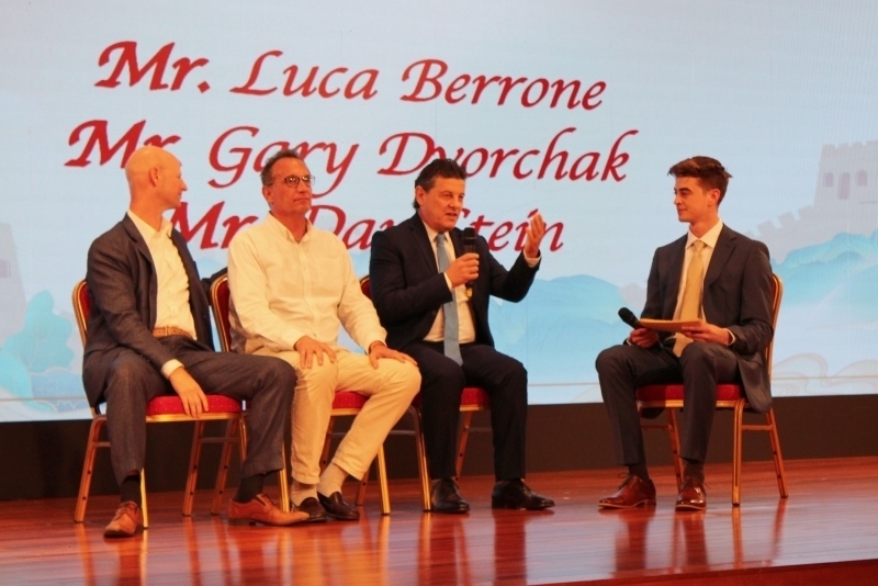 2、在故事分享環(huán)節(jié)，多名友好人士分享他們與中國的故事。 伊莎貝爾·羅德里格斯攝