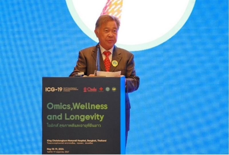 朱拉隆功大學(xué)醫(yī)學(xué)院副院長(zhǎng)沃拉蘇克·肖特勒蘇克發(fā)表主旨演講。主辦方供圖