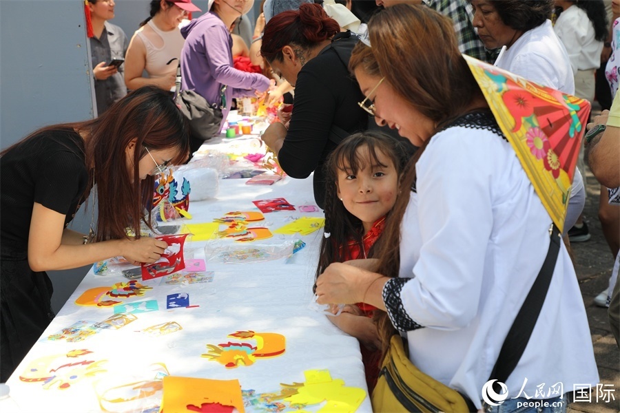 活動現(xiàn)場。人民網(wǎng) 埃內(nèi)斯托·多明戈斯攝