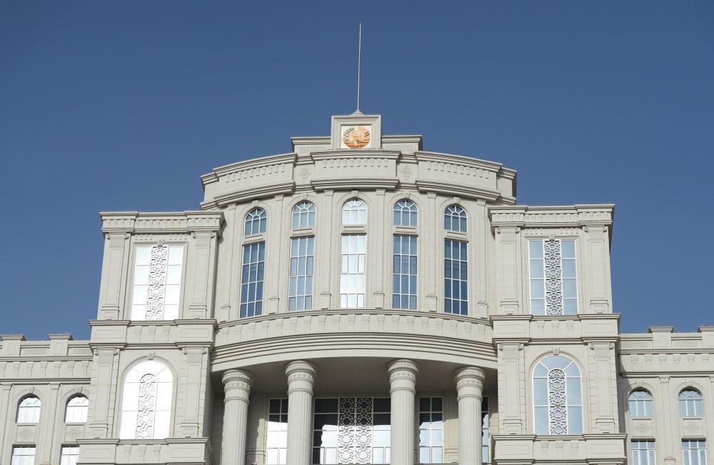 這是在杜尚別拍攝的塔吉克斯坦政府大樓。