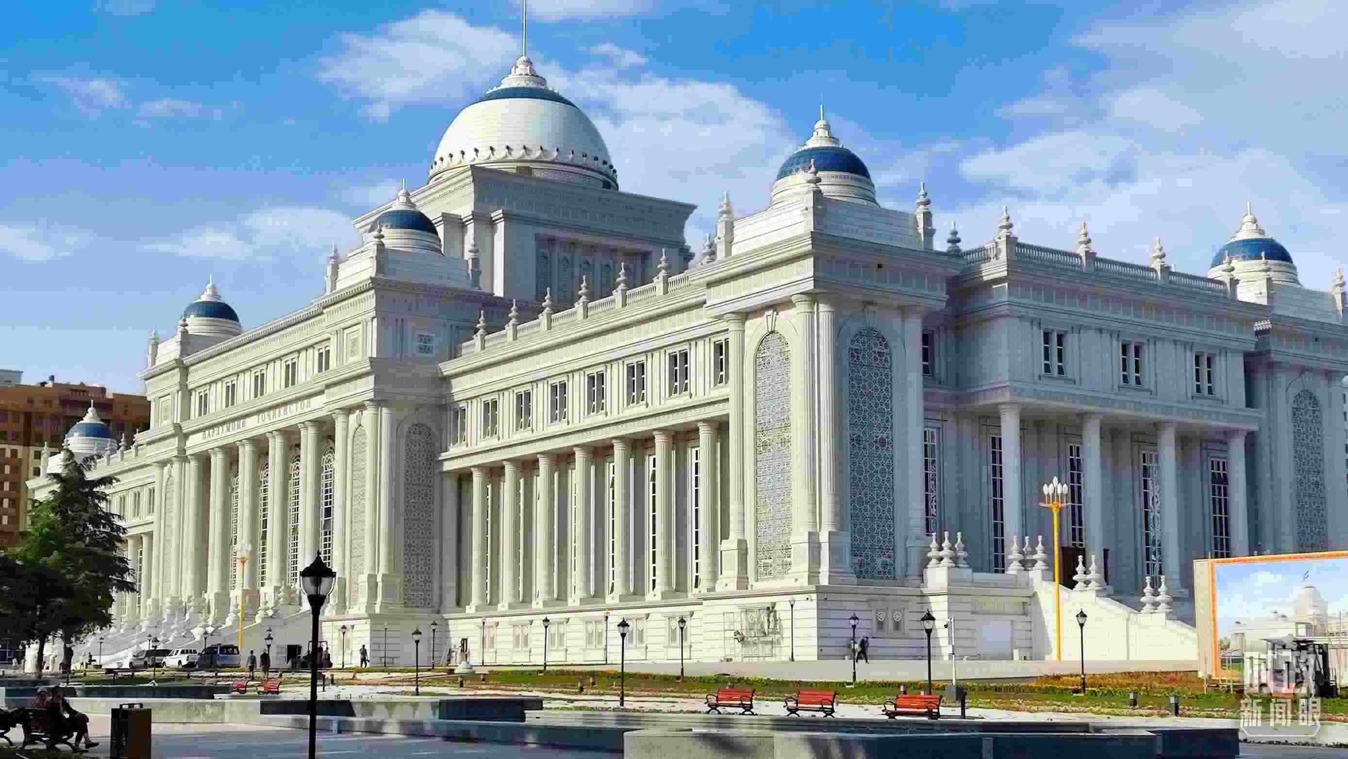 △中方援建塔議會(huì)大樓。（總臺(tái)記者員志軍拍攝）