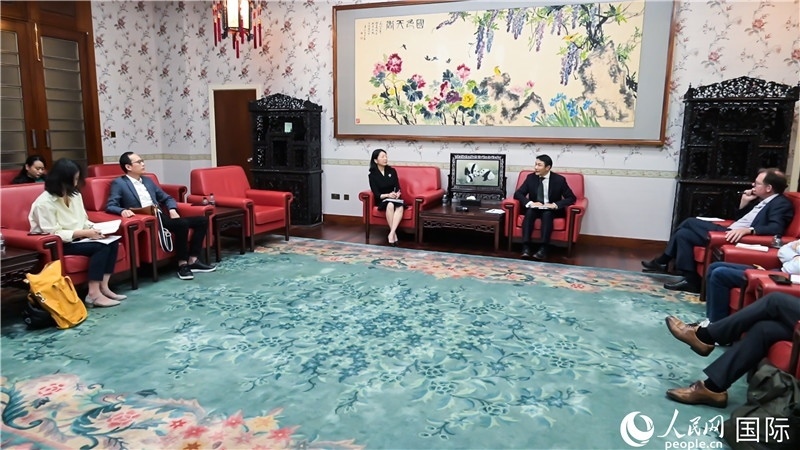 中外媒體吹風(fēng)會(huì)現(xiàn)場(chǎng)。 人民網(wǎng) 郭錦標(biāo)攝