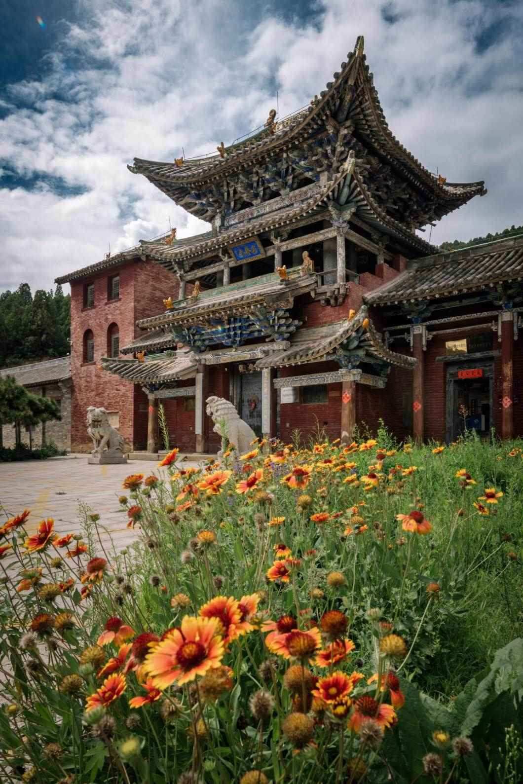 全國(guó)重點(diǎn)文物保護(hù)單位定林寺。蘇唐詩(shī)攝