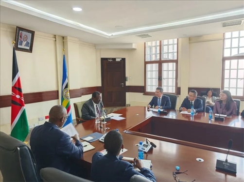 （座談會(huì)現(xiàn)場。駐肯使館供圖）