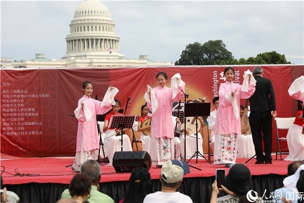 2、在華盛頓中國文化節(jié)活動上，還進行了豐富多樣的中國文化演出。 人民網(wǎng)記者 李志偉攝