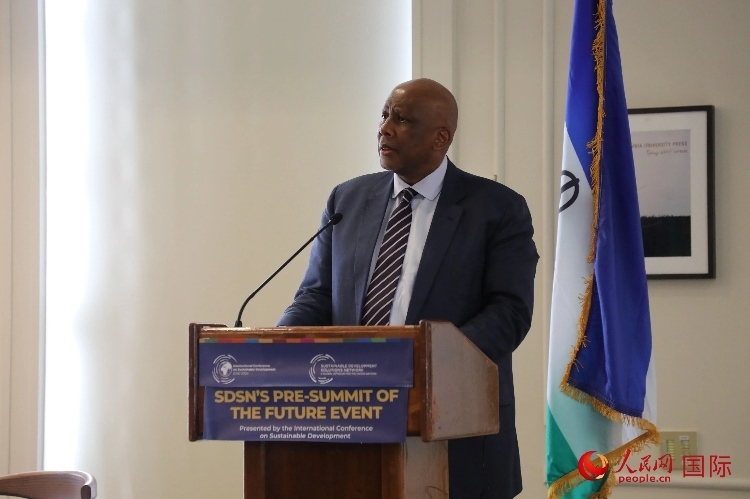 萊索托國王萊齊耶三世出席活動并致辭。人民網記者 李志偉攝