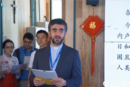 里約天主教大學(xué)校長安德森·佩德羅索在活動現(xiàn)場致辭。人民網(wǎng)記者 陳海琪攝