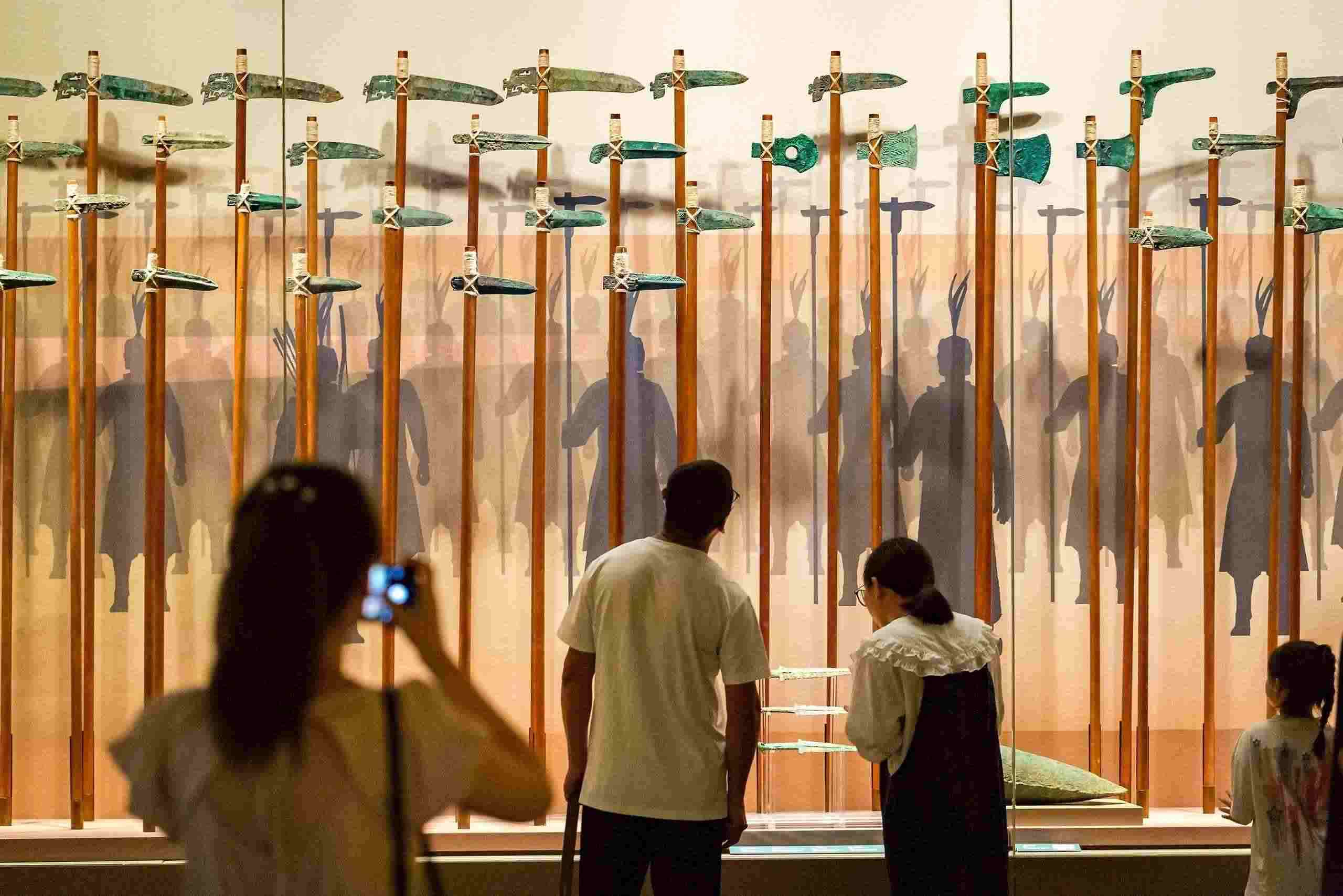△2024年8月25日，游客在河南省安陽市殷墟博物館參觀。
