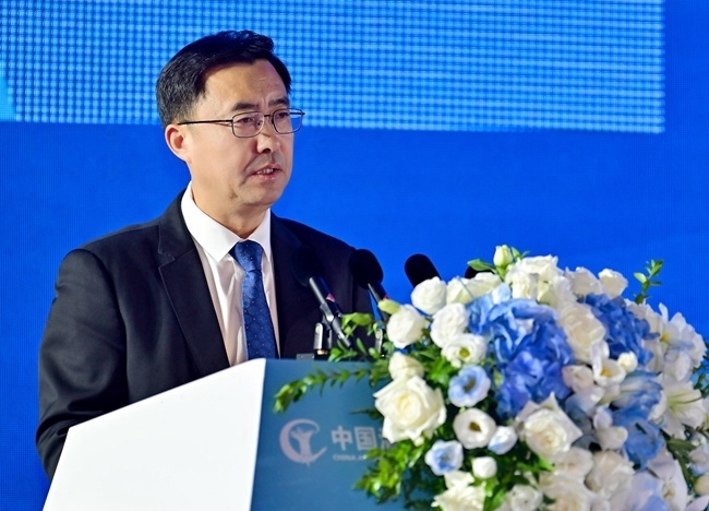 洋河股份黨委書記、董事長張聯(lián)東。受訪方供圖