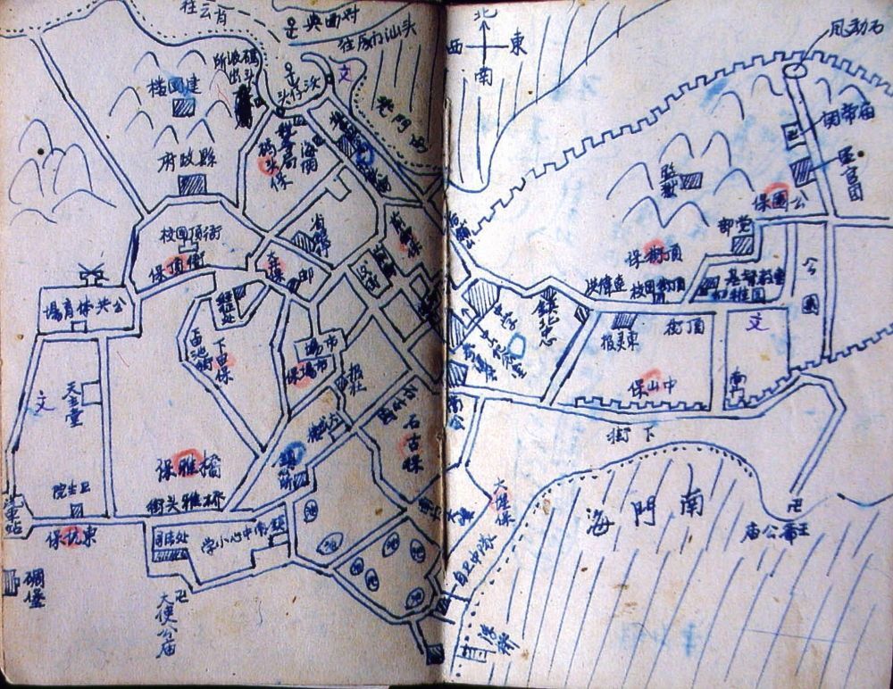 谷文昌在筆記本上繪制的東山建設規(guī)劃圖（資料照片）。